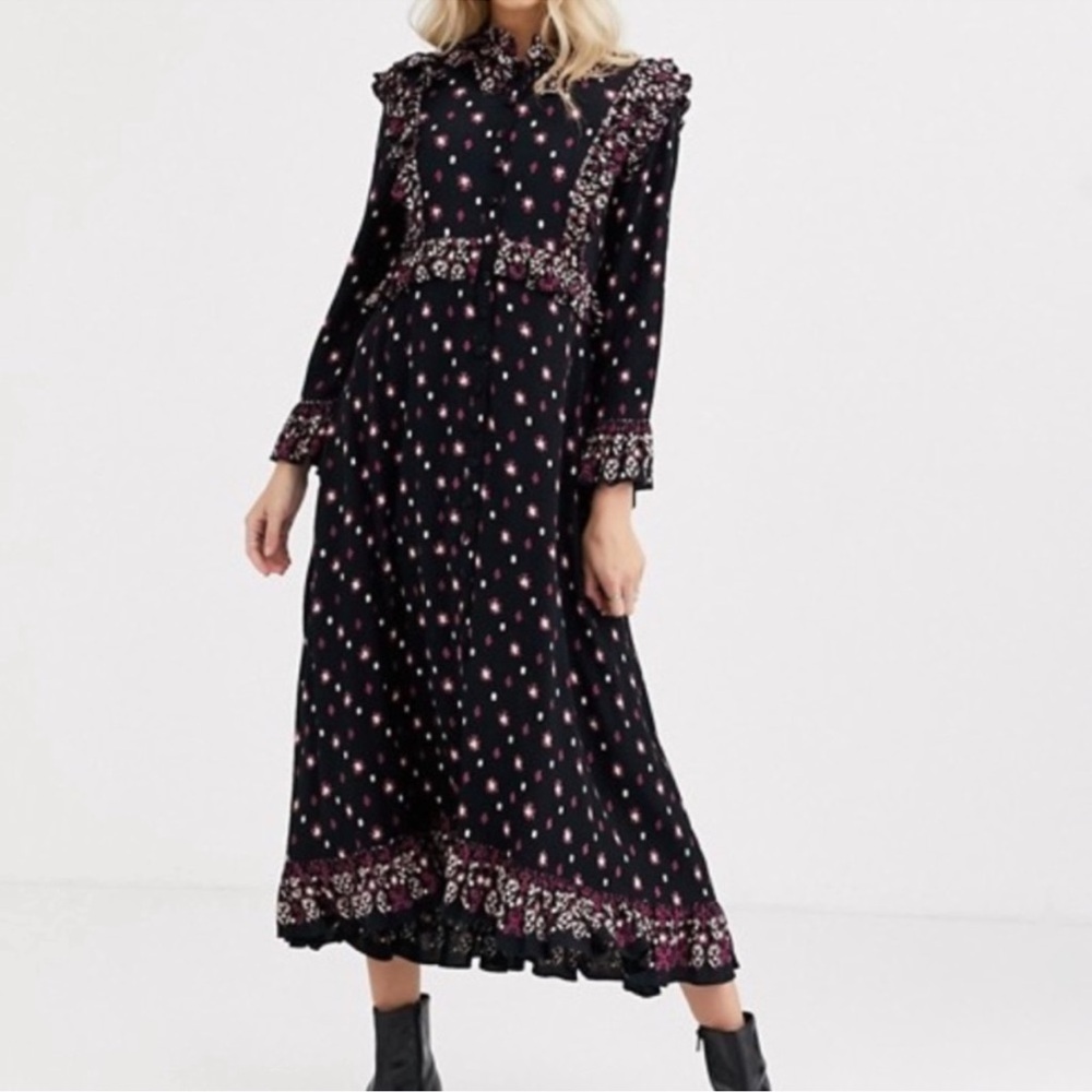 Free people boho Black and pink floral midi dress size large one button missing